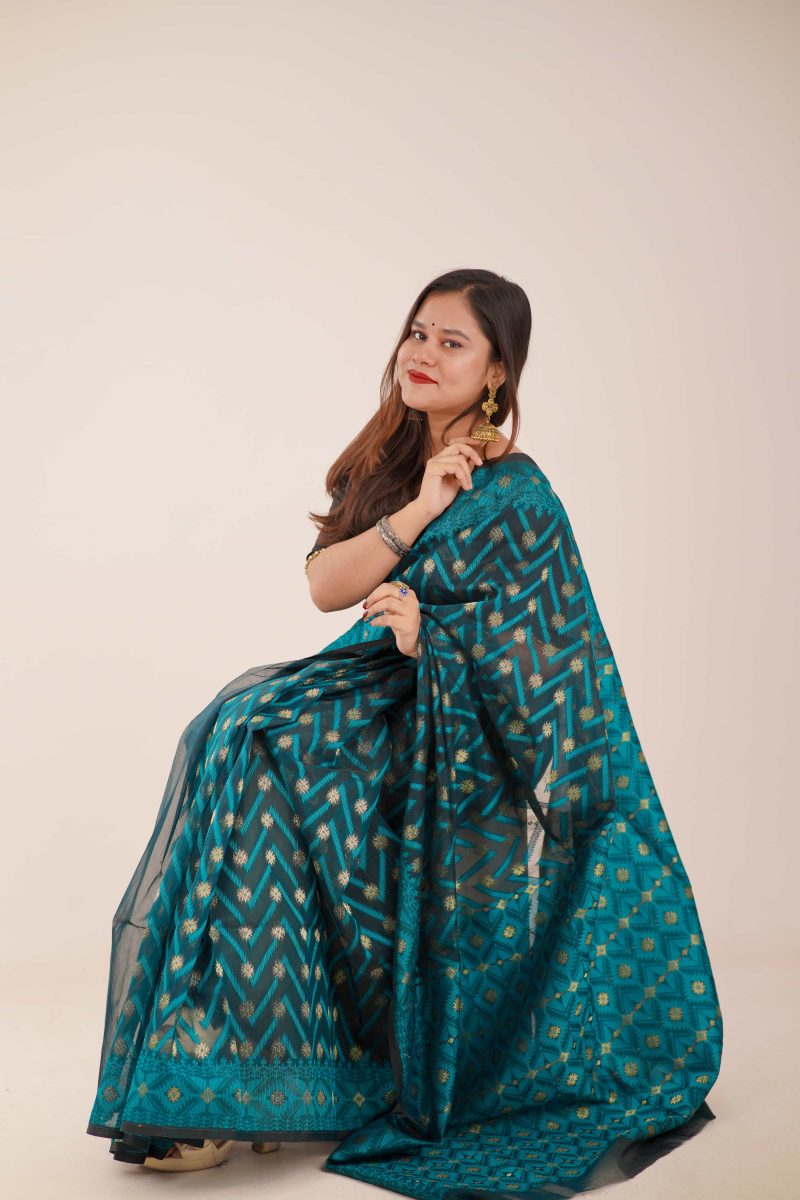 Pine Green Woven Jamdani Stain-Silk Saree
