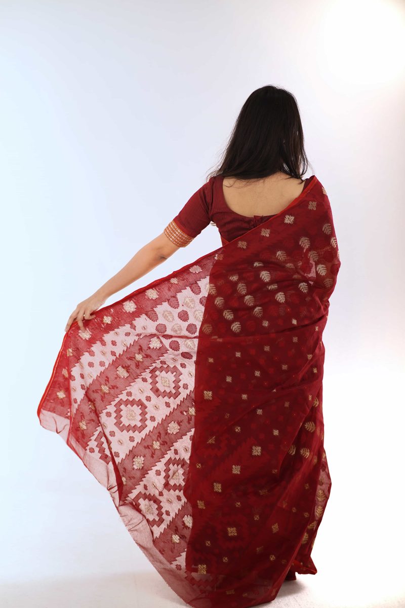Maroon Woven Jamdani Stain-Silk Saree