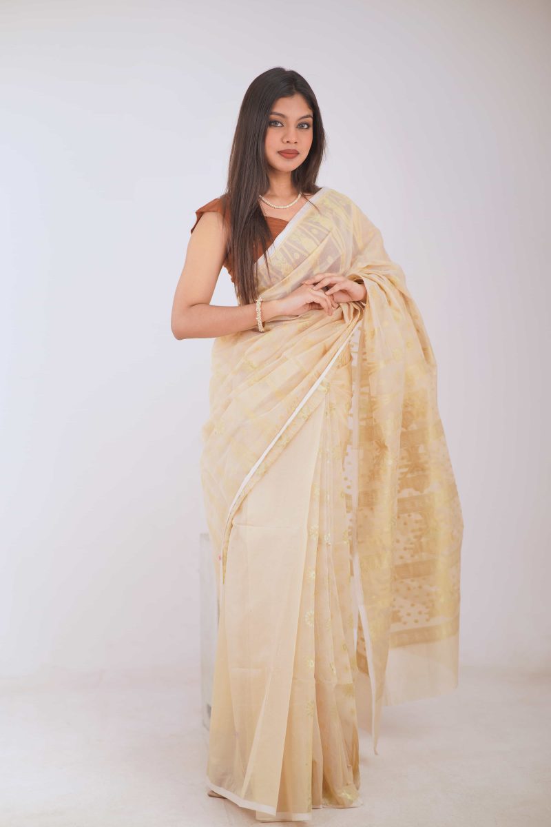 Ivory Gold Woven Jamdani Stain Silk Saree