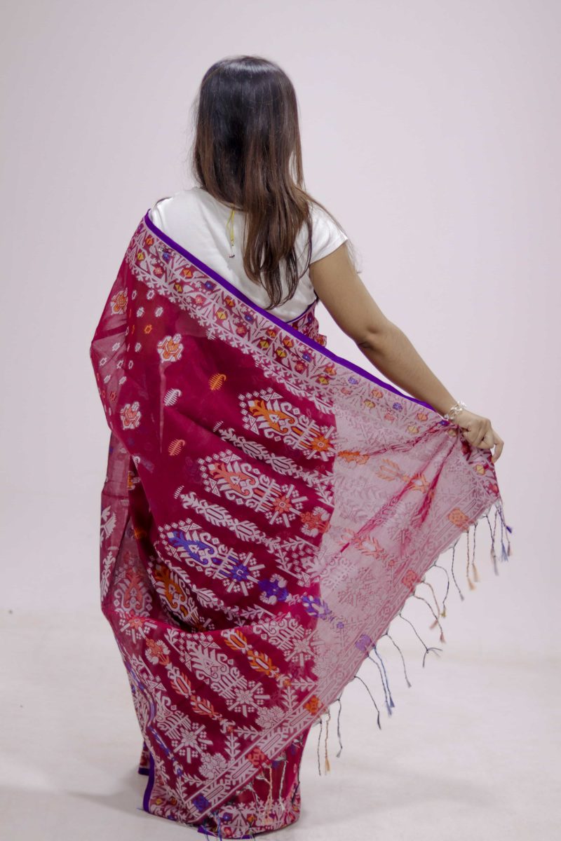 Crimson Dual Tone Meenakari Woven Stain Silk Saree