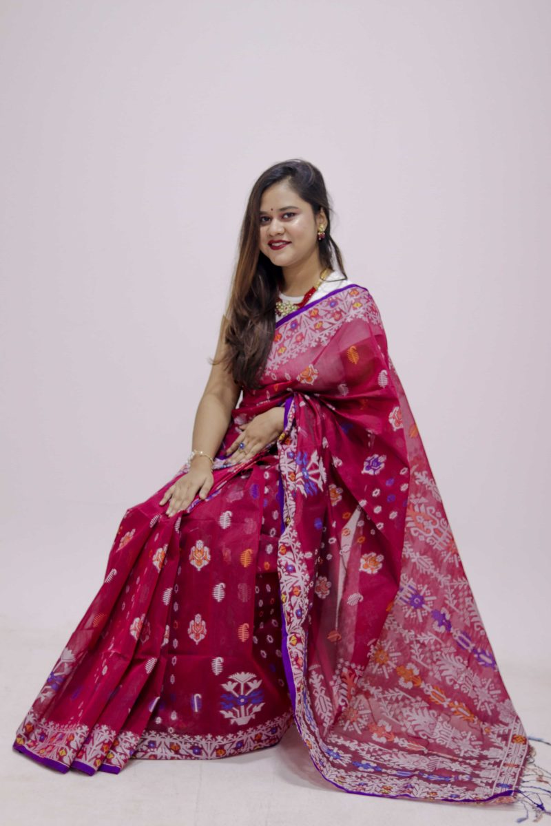 Crimson Dual Tone Meenakari Woven Stain Silk Saree