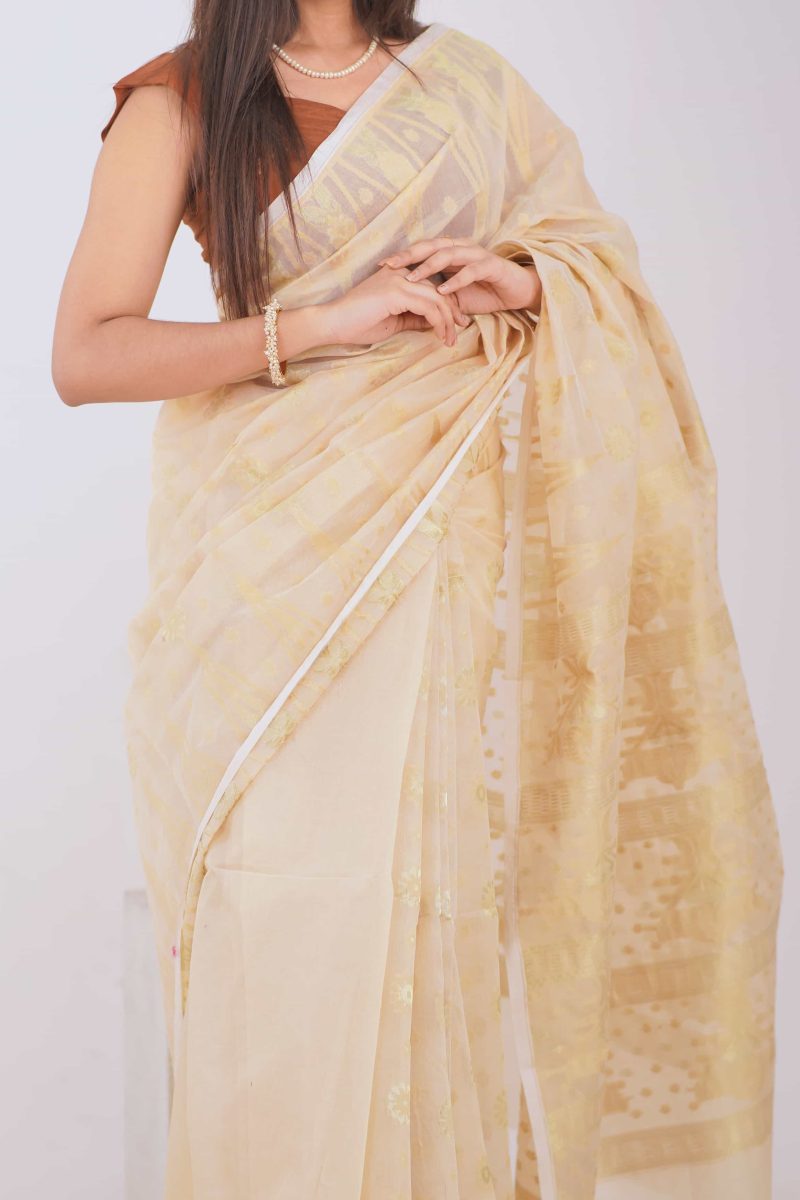 Ivory Gold Woven Jamdani Stain Silk Saree