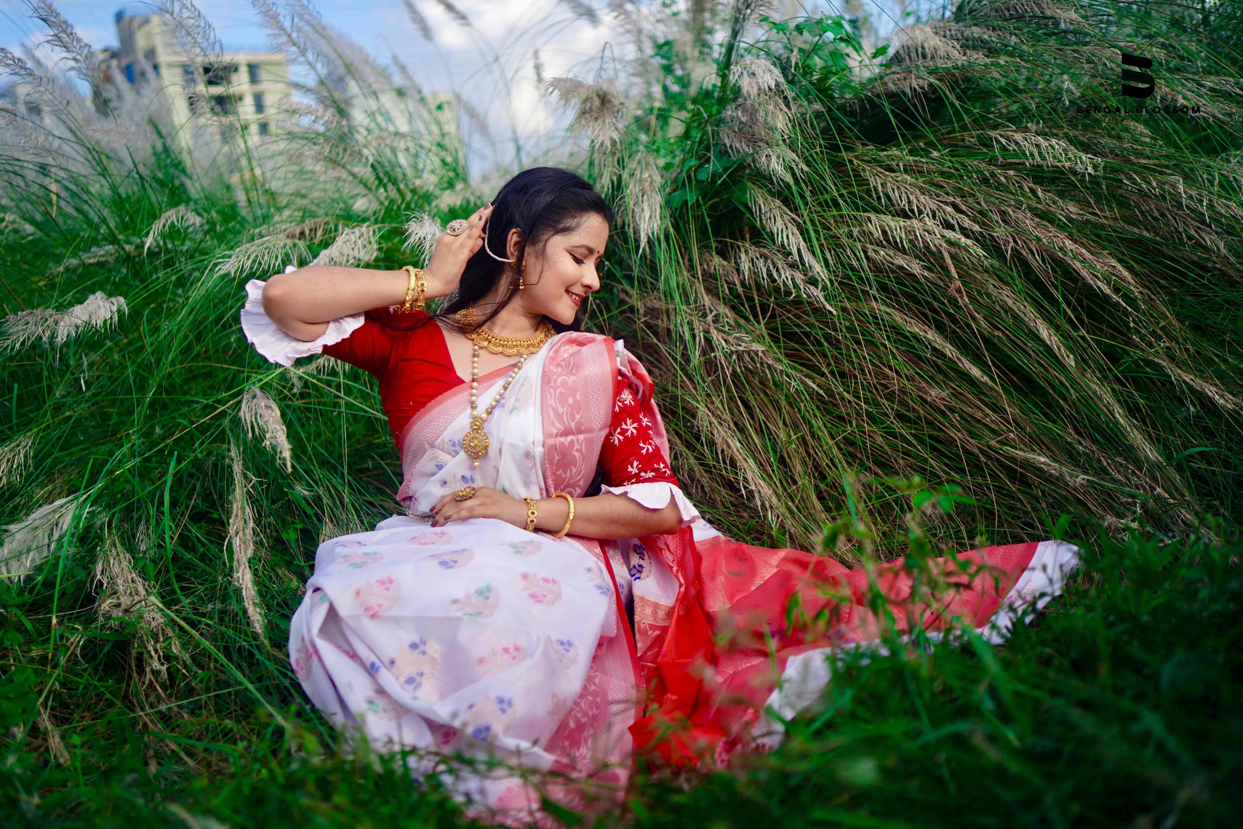 Red Border White Puja Saree