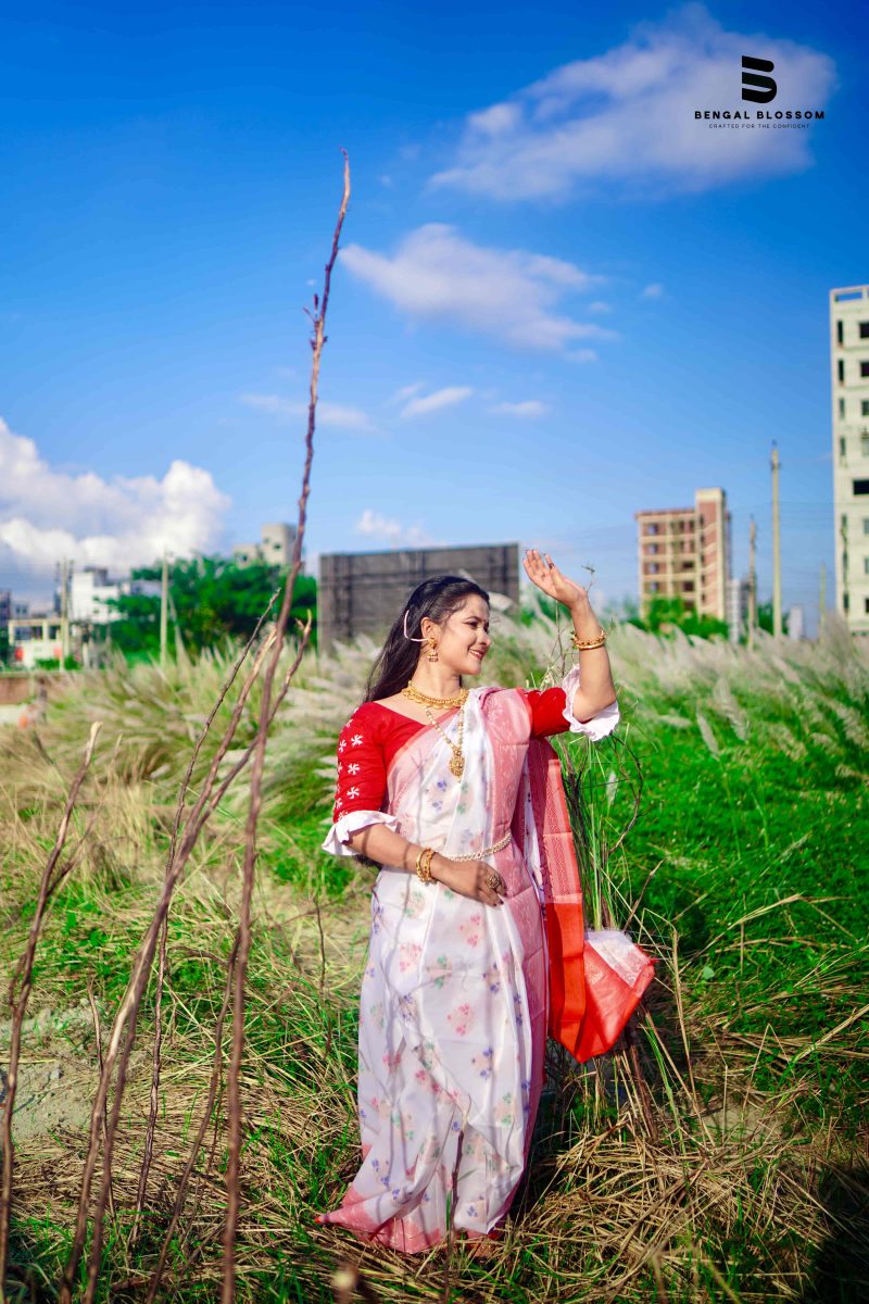 Red Border White Puja Saree